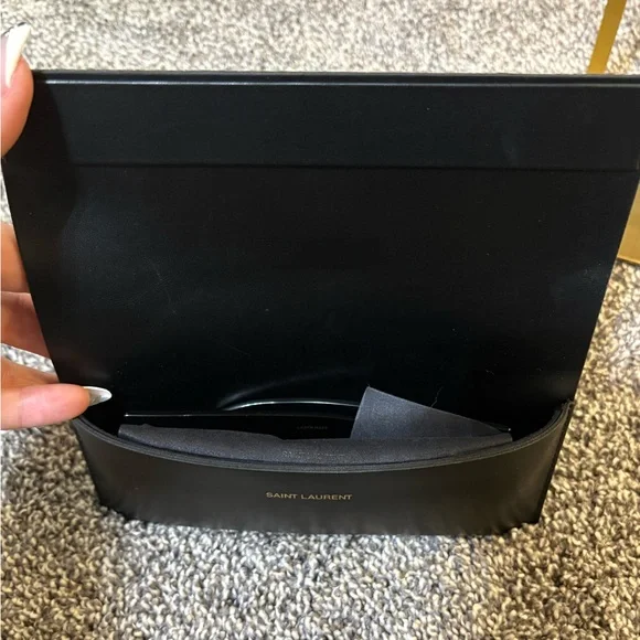 Saint Laurent SL654 Black Sunglasses - Picture 15 of 15